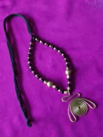 Handcrafted Brass Pendant Necklace – Black & Gold Beads - Image 3