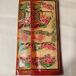 Handicraft Leather Purse Figure motif red Green