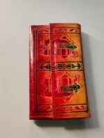 Handicraft Leather Purse Figure motif red Green - Image 5