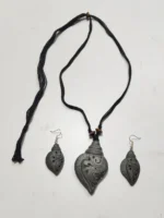 Black Terracotta Jewellery Set with Earrings - Image 4