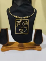Abstract Line Art Face Brass Pendant Necklace – Artisan Crafted Design