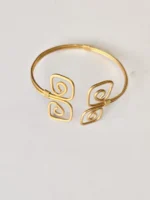 Brass Metal Hand Bracelet Design - Image 2