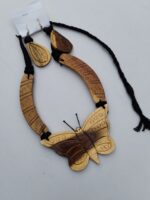 Handcrafted Wooden Necklace Set with Butterfly Design – Elegant Eco-Friendly Jewelry - Image 2