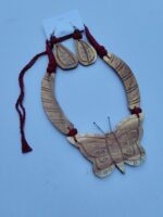 Wooden Necklace Set with Butterfly Design – Elegant Eco-Friendly Jewelry - Image 2