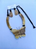 Wooden Necklace Set with Butterfly Design – Elegant Eco-Friendly Jewelry - Image 2