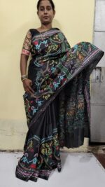 Handcrafted Kantha Stitch Bangalore Art Silk Saree – Folk Motifs on Black - Image 2