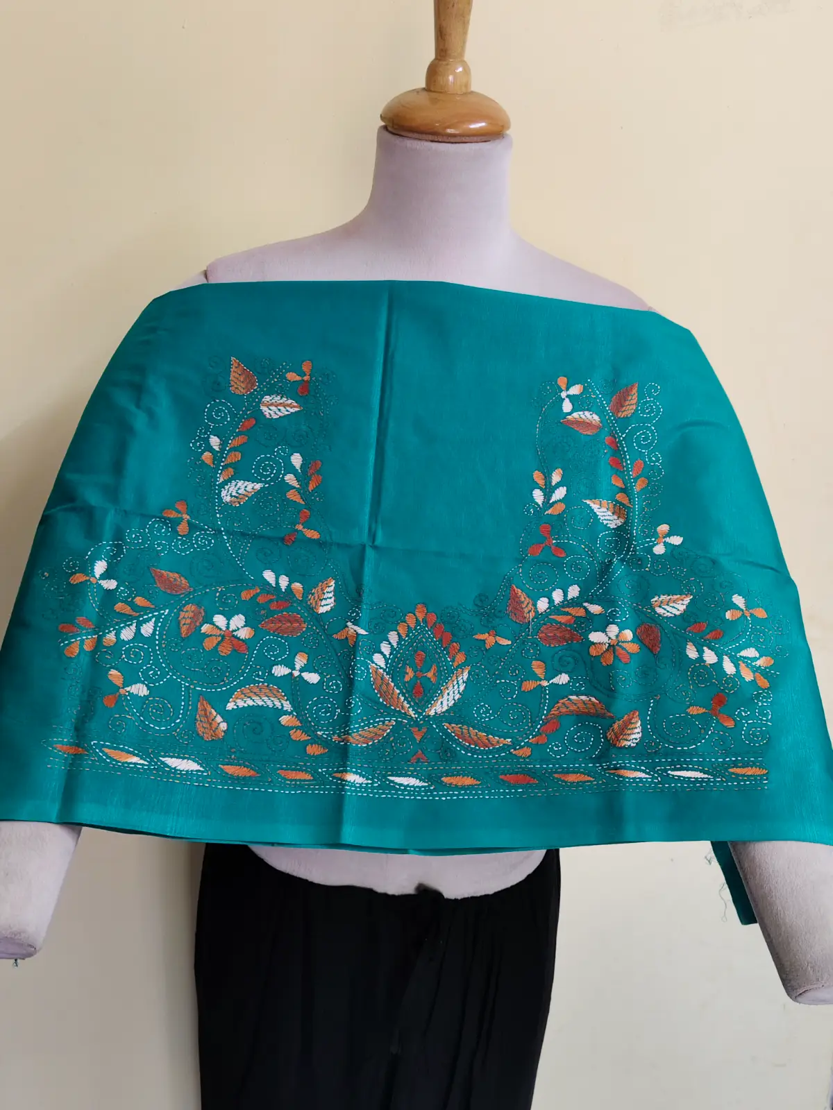 IMG_20260625_092331.webp Premium Cotton Kantha Stitch Blouse Material – Handcrafted Floral Embroidered Blouse Fabric - Image 1