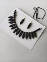 Handcrafted Terracotta Necklace & Earrings Set – Black Leaf Motif - Image 2