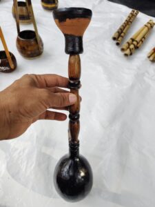 Handcrafted Hookah Showpiece Made of Wood and Terracotta - Image 4