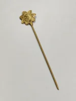 Handcrafted Dokra Brass Hair Pin – Floral Star Motif - Image 2