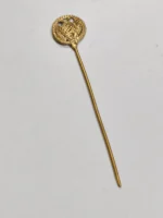 Handcrafted Dokra Brass Hair Pin – Geometric Floral Filigree Motif - Image 4